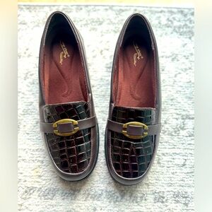 Easy Street Loafers